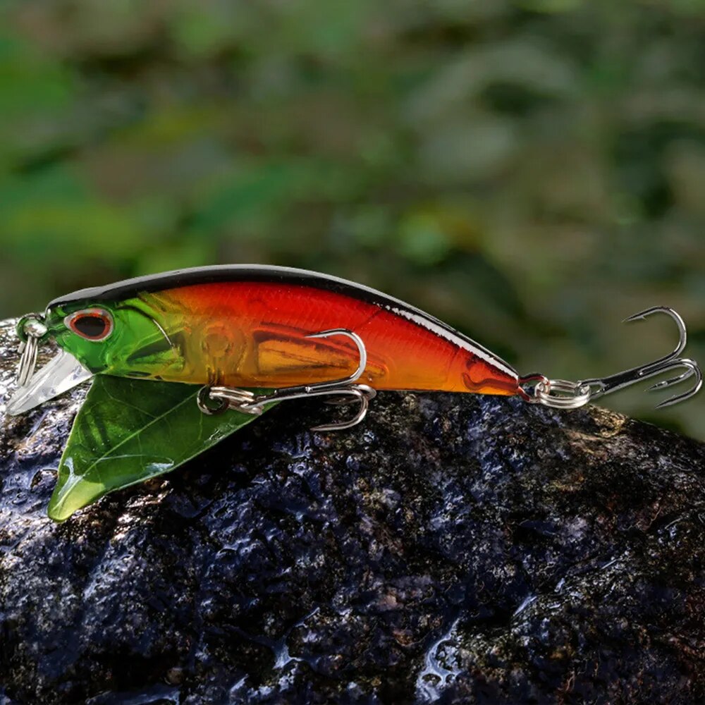 Pro Wobble Mini: 5.5cm Trout & Bass Fishing Lures with 126 Engraving Accessories