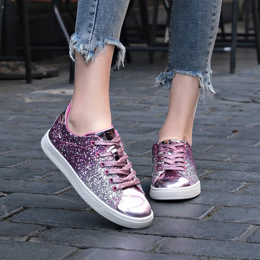 Shiny sneakers: style and comfort for unforgettable moments