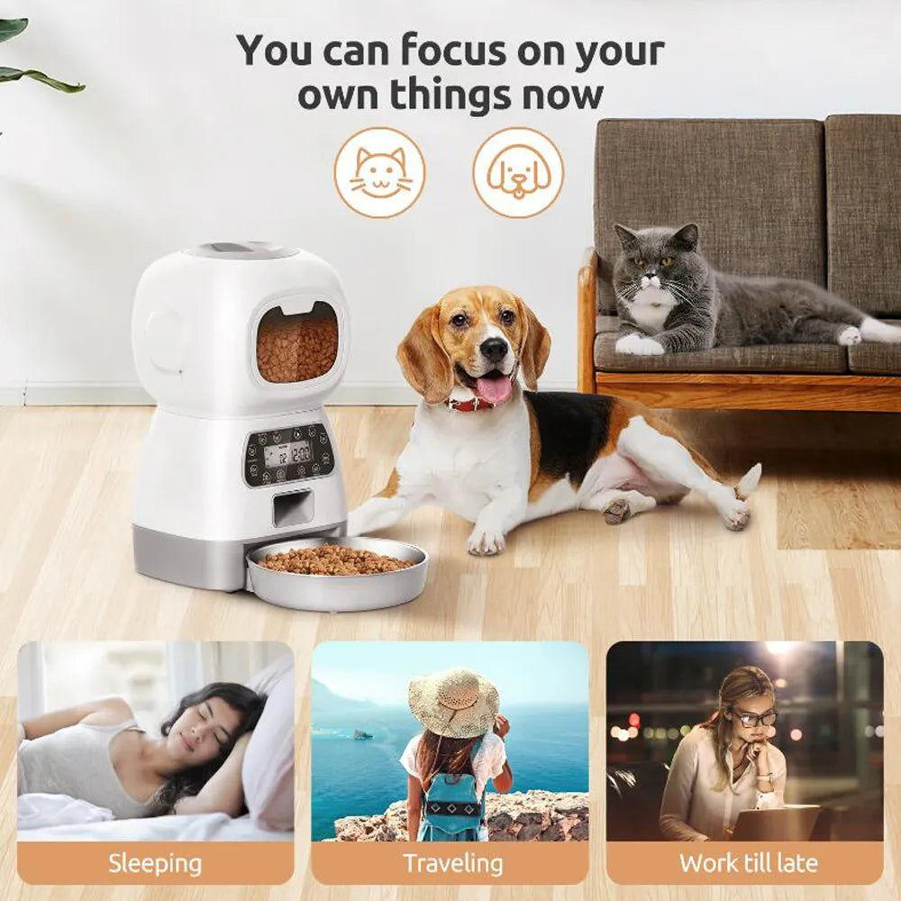 Smart Paws: Wi-Fi-Connected Feline Feeder with Voice, 3.5L Delight!