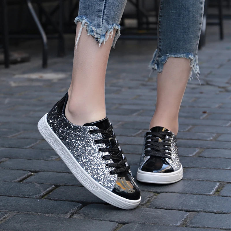 Shiny sneakers: style and comfort for unforgettable moments