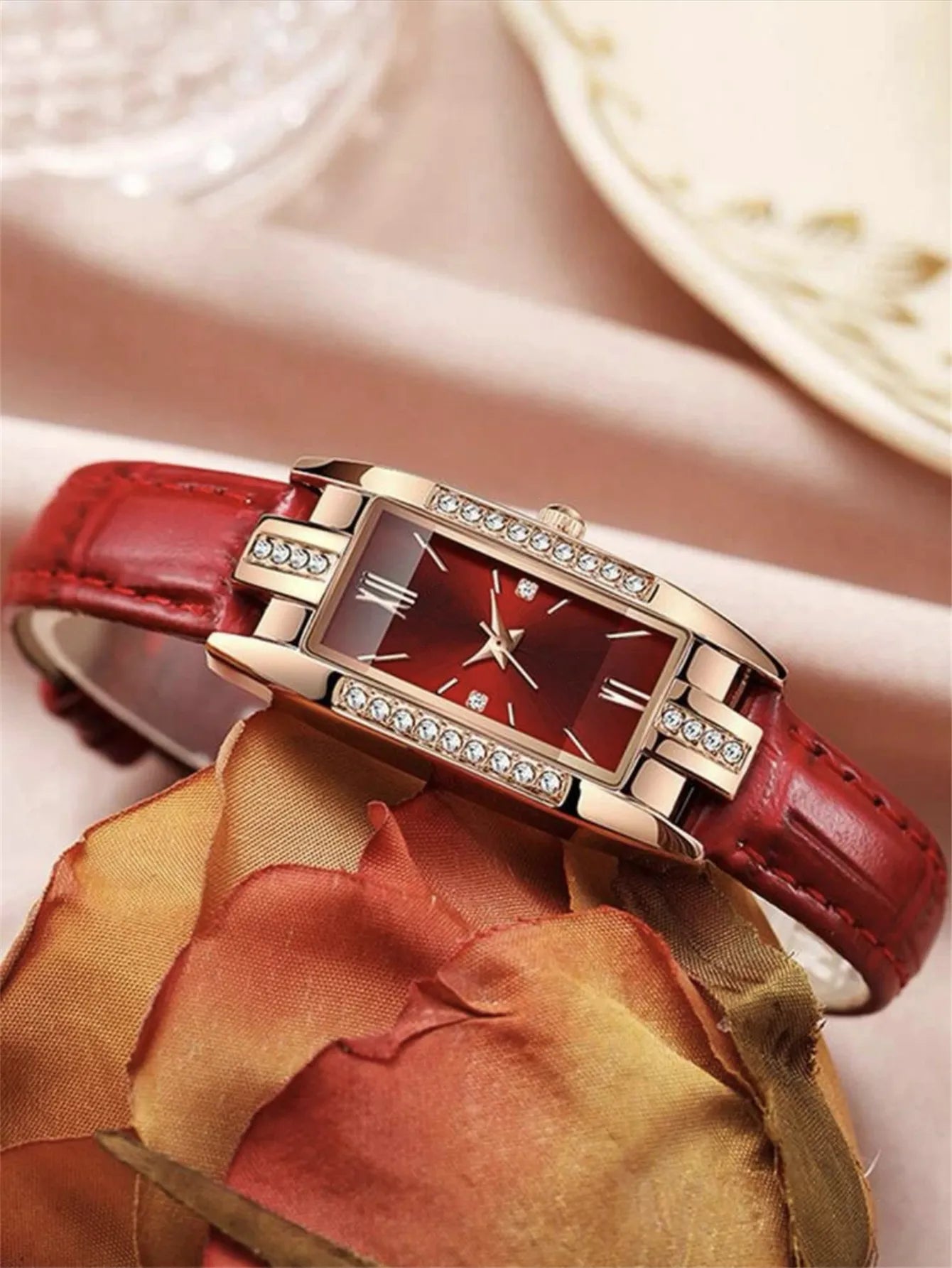 Elegant Rectangle Watch Set: Five-Piece Business Chic