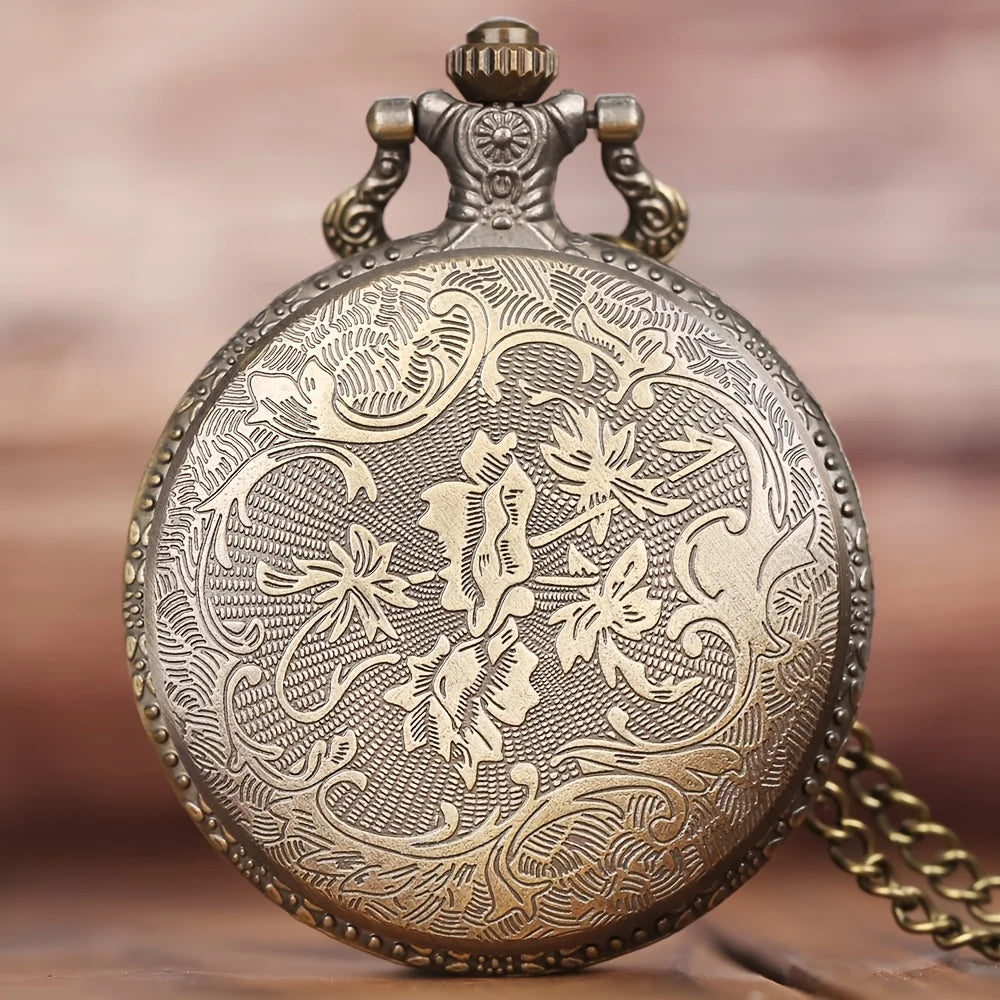 Vintage Pocket Watch: A perfect gift for any occasion, from birthdays to graduations