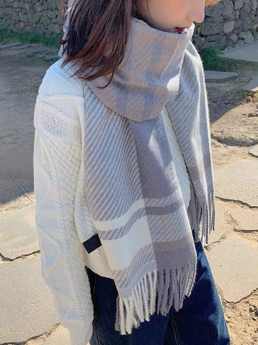 Retro Revival Shawl: Timeless Style for a New Year